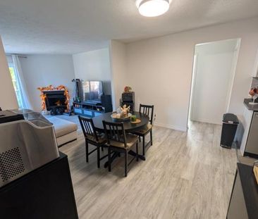 LAPRAIRIE, beau 4 1/2 style condo pres services et transport - Photo 4