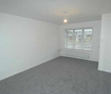 4 bedroom detached house to rent - Photo 1