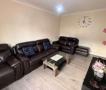 Collin Place, Belgrave, LE4 - Photo 2