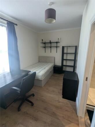 5 bedroom terraced house to rent - Photo 2