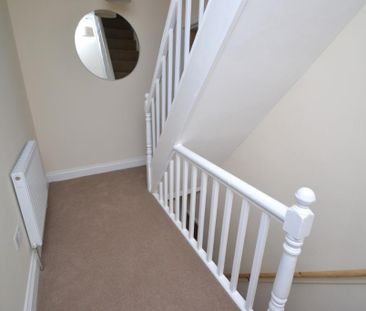 2 bedroom terraced house to rent - Photo 6