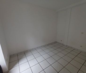 F2 SECTEUR MAISON DES SPORTS - Photo 2