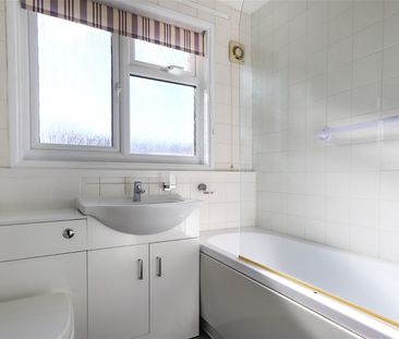 Down Edge, Redbourn, AL3 7JP - Photo 3