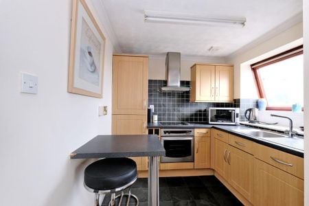 1 bedroom flat to rent - Photo 3