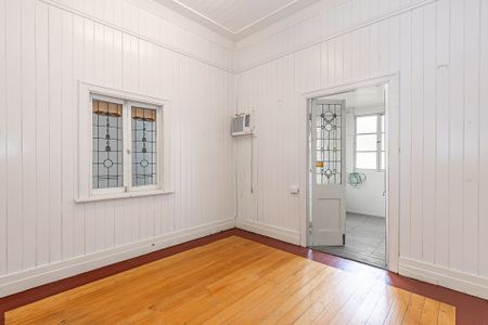 99 The Strand, North Ward - Photo 3