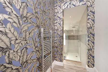 4 bedroom house to rent - Photo 3