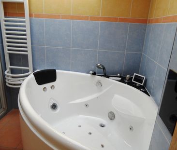 "Helle 4.5-Zimmer-Wohnung und Whirlpool im 4. OG" - Photo 4