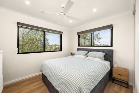 Refreshed Modern Unit in Ideal Location - Photo 4