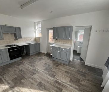 1 bedroom ground floor flat to rent - Photo 1