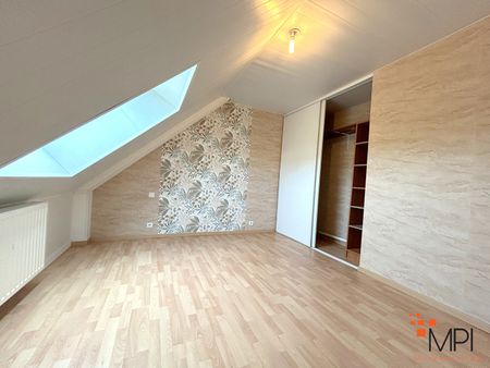 Location Maison 6 pièces 114m² - Photo 3