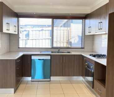 THIS PROPERTY FEATURES: - Photo 6