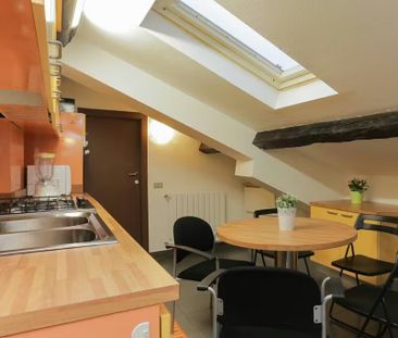 Via Giuseppe Broggi, Milan, Lombardy 20129 - Photo 2