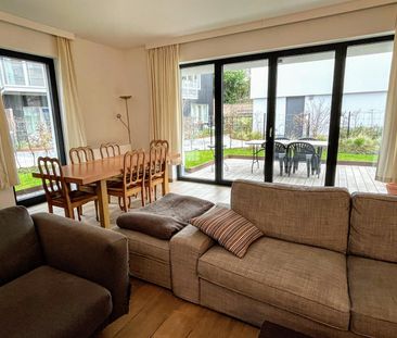 House - for rent - Photo 3