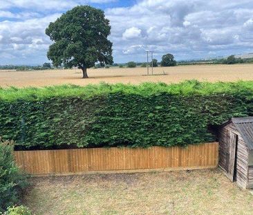 3 bedroom end of terrace house to rent - Photo 6