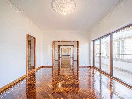 Apartamento T5 em Lisboa - Photo 1