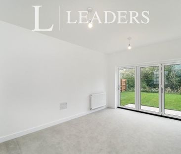 3 bedroom detached house to rent - Photo 1