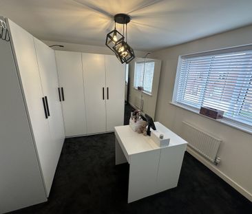 Adams Drive, Great Yarmouth, Bradwell - Photo 3