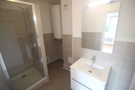 Location Appartement 2 pièces 44m² - Photo 5