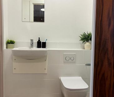 1 bedroom private hall to rent - Photo 6