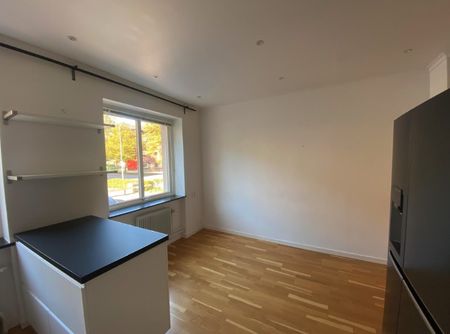 Linköping - 2rok - 12mån - 11.000kr/mån - Photo 2