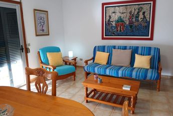 **To rent in Las Galletas, 2 bedroom apartment