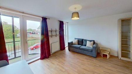 1 bedroom flat to rent - Photo 3