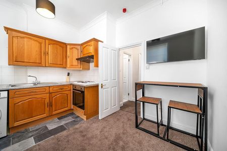 Sale Place - Photo 5