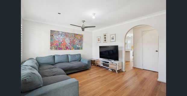 PARTLY FURNISHED 1 BEDROM! - Photo 1