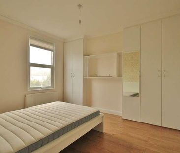 Park Road, Ilford, IG1 - Photo 3