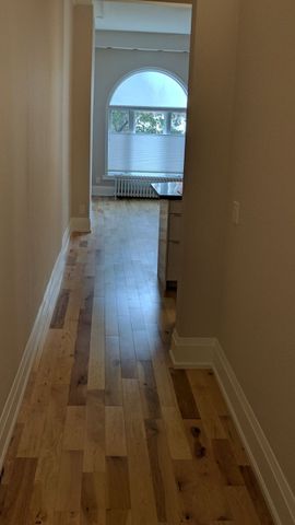 For Lease - 648 Bathurst Street Unit# Main, Toronto, Ontario - Photo 2