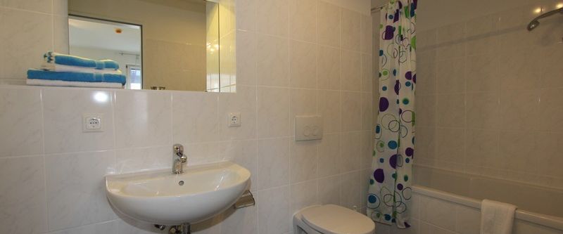 Modernes Business-Apartment im Herzen der Altstadt - Photo 1