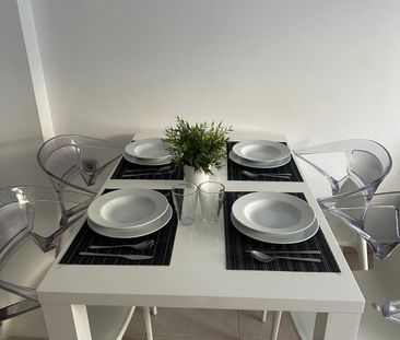 Piso de alquiler en Palmeral - Photo 3