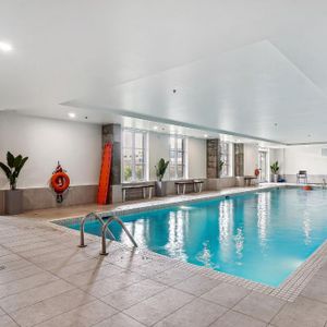 LUXURIOUS FULLY-FURNISHED CONDO - Photo 2