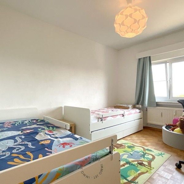 Prachtig gelegen appartement met zicht over groen Linkeroever met parkeerplaats - Foto 1