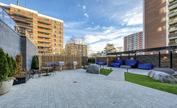 For Lease - 21 Park Street Unit# 518, Mississauga, Ontario - Photo 1