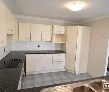Stylish 3‑Bedroom Duplex in Crestmead - Photo 6