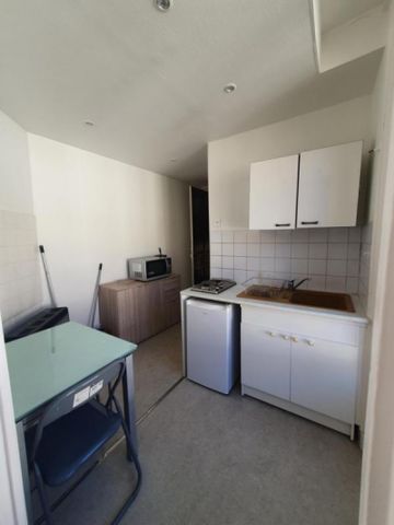 Studio meublé à louer à Roanne - Centre ville - Photo 4