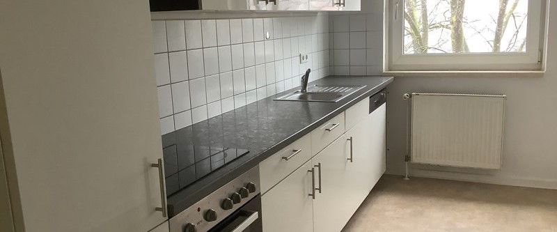 Gemütliche Wohnung mit Einbauküche! - Foto 1