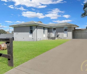 Modern 3 Bedroom Family Home! - Photo 3