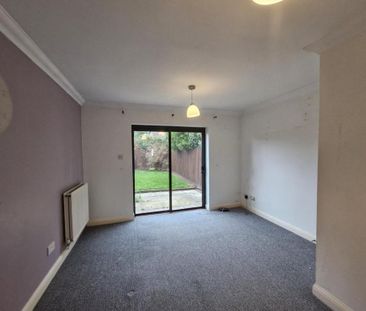 2 bedroom semi-detached house to rent - Photo 5