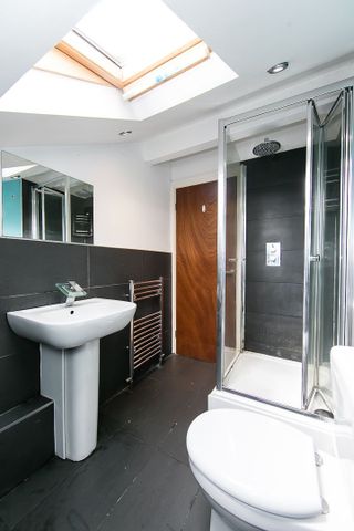 Inglewood Terrace, Woodhouse, Leeds - Photo 4