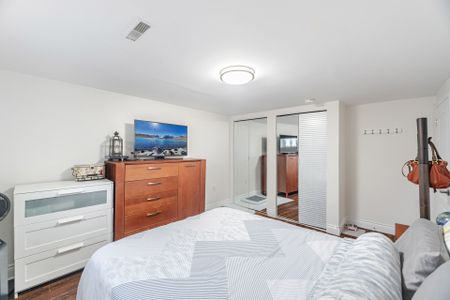 For Lease - 3583 Ellengale Drive Unit# Basement, Mississauga, Ontario - Photo 4