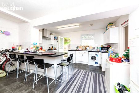 1 bedroom semi-detached house share to rent - Photo 3