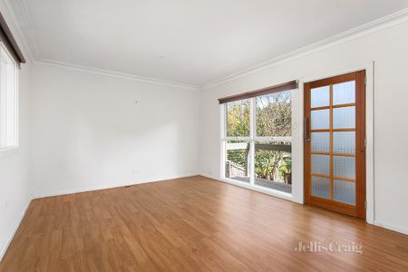 24 Odonnell Street, Viewbank - Photo 2