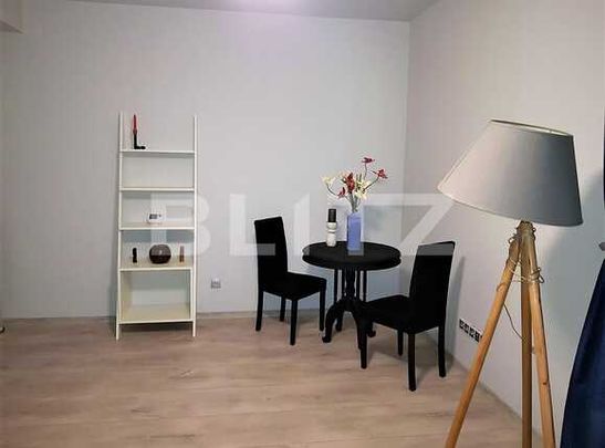 Apartament 1 camera, 40 mp, decomandat, parcare, zona Grand Park - Fotografie 1