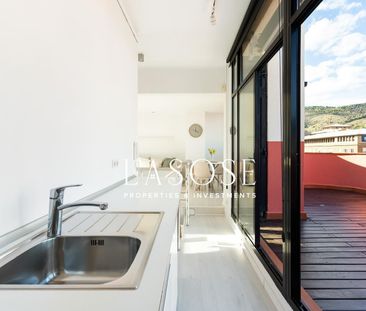 Duplex Penthouse 68m² with garage to rent in Sarrià, Barcelona - Photo 4