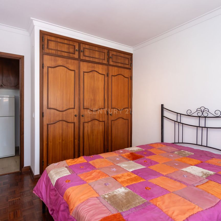 Apartamento T1 em Cacilhas para arrendamento - Photo 1