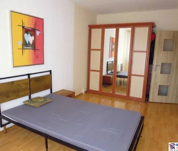 PRENÁJOM: M.NEŠPORA - 2-izbový byt, 58 m2, 7.posch. - Sídlisko III. - Fotografia 5