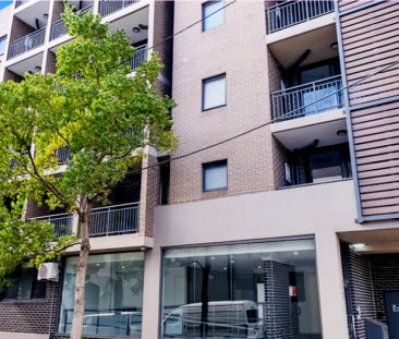 Castle Camperdown Three, Sydney - Photo 4