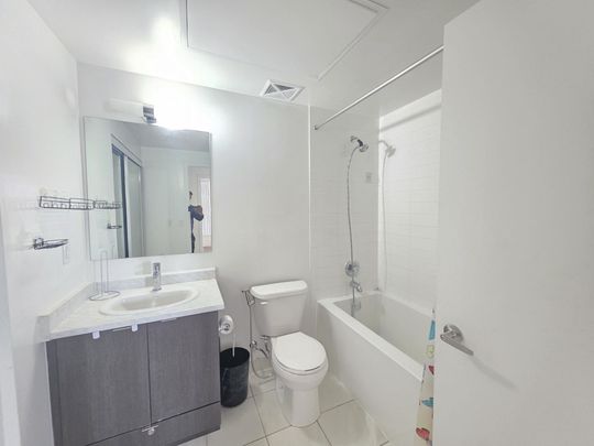 For Lease - 130 Canon Jackson Drive Unit# 406, Toronto, Ontario - Photo 1